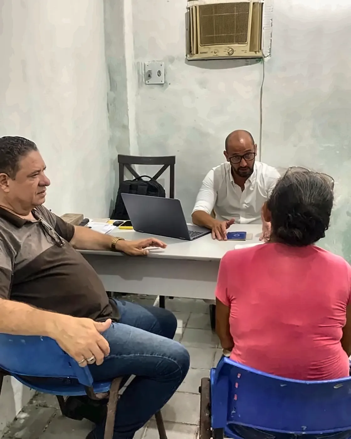 Jadson Barbosa: orientação jurídica para quem precisa
